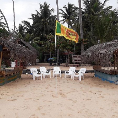 Simple Place Mirissa Exterior foto